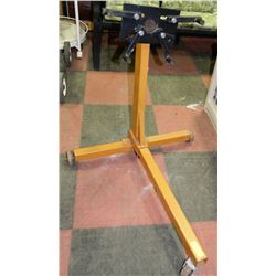 POWERFIST ENGINE STAND