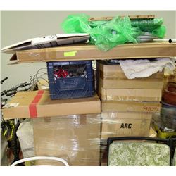 PALLET OF ESTATE INCL. TOOLS,PLANTERS,BRASS,