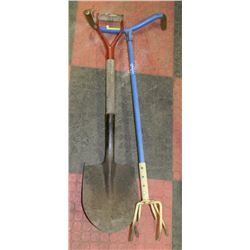 LOT OF GARDEN CLAW AND SPADE