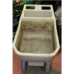 EASY ROLLER JR YARD BUCKET ON WHEELS