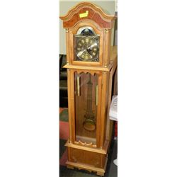 DANIEL DAKOTA GRANDFATHER CLOCK(MISSING TOP