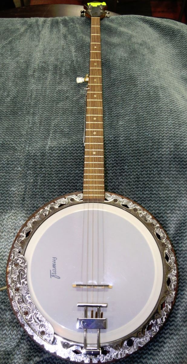 FRAMUS LONG NECK 5 STRING BANJO