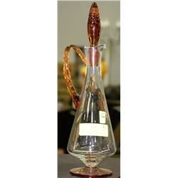 CLEAR & AMBER HANDLED DECANTER WITH STOPPER
