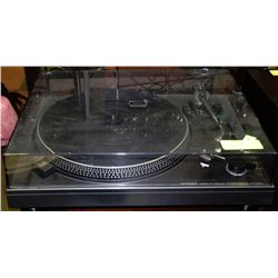 VINTAGE HITACHI HT 350 DIRECT DRIVE TURN