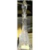 Image 1 : LARGE PINWHEEL CRYSTAL DECANTER WITH STOPPER
