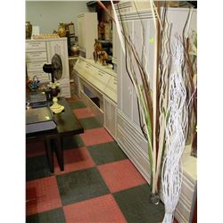 9-PC QUEEN BEDROOM SUITE IN WHITE WASH OAK