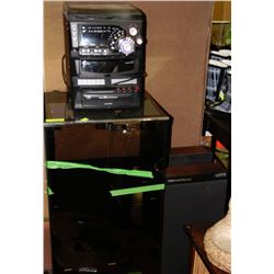 STEREO,STAND AND 2 SPEAKERS