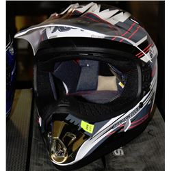RJAYS MOTORCROSS HELMET YOUTH SIZE XL WHITE,GREY &