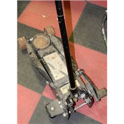 PRO SERIES 6 TON FLOOR JACK