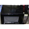 Image 1 : GE BLACK 1100W MICROWAVE