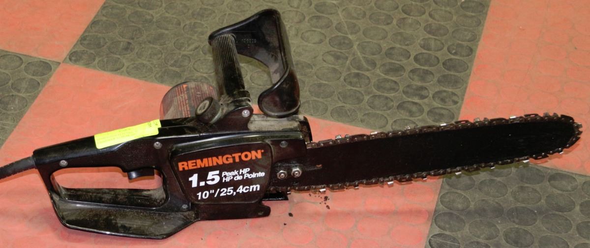 REMINGTON ELECTRIC 10" CHAINSAW 1.5 PEAK HP
