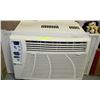 Image 1 : MAYTAG WINDOW AIR CONDITIONER