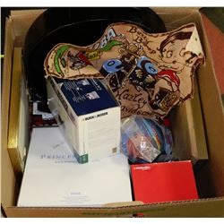 BOX WITH PRINCESS HOUSE ORNAMENTS (NEW) BANNERS,