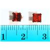 Image 2 : #23-10KT GOLD GARNET EARRINGS