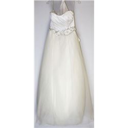 5-ALFRED SUNG STRAPLESS WEDDING GOWN W/TRAIN
