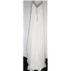 Image 2 : 7-STRAPLESS WHITE CHIFFON EMBROIDERED GOWN