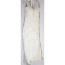 9-LACE & SATIN EMBROIDERED WEDDING GOWN W/TRAIN