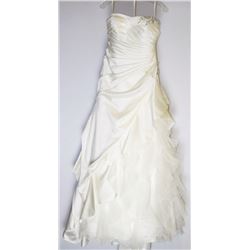 12-STRAPLESS WEDDING GOWN W/BEADED FLOWER TOP &