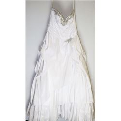 17-WHITE LAYERED SATIN STRAPLESS WEDDING GOWN