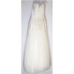 20-FULL LACE & SATIN WEDDING GOWN W/TRAIN SIZE 8