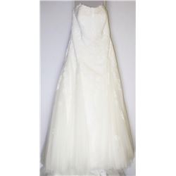 36-STRAPLESS LACE EMBROIDERED WEDDING GOWN W/