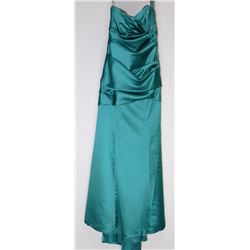 50-TURQUOISE IMPRESSION GOWN SIZE 12