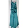 Image 2 : 50-TURQUOISE IMPRESSION GOWN SIZE 12