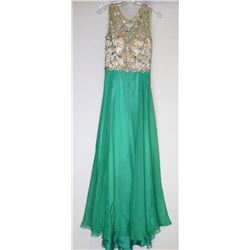 51-GOLD & GREEN BACKLESS GOWN SIZE 9/10