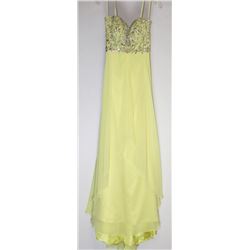 53-LIGHT YELLOW BACKLESS LACE GOWN SIZE 7/8