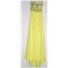 Image 1 : 73-YELLOW OPEN BACK GOWN SIZE 5/6