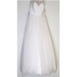 84-STRAPLESS FLOWER WAISTED DRESS W/TRAIN, BUILT