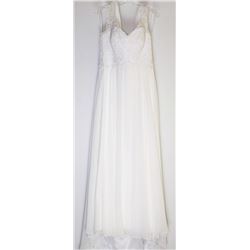 105-WHITE FULL TOP ZIPPERED GOWN W/TRAIN