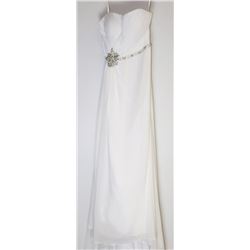 114-WHITE STRAPLESS SATIN ZIPPERED BACK W/TRAIN