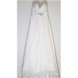 115-STRAPLESS JEWELLED WAIST W/TRAIN, CORSET BACK