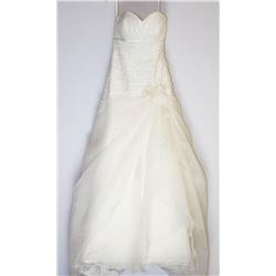 128-WHITE LACE COVERED STRAPLESS, CORSET BACK