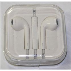 NEW UNIVERSAL EARBUD HEADPHONES