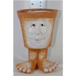 7 INCH FACE ON FEET PLANTER