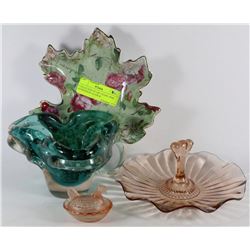 COLLECTION OF ART GLASS, PINK DEPRESSION GLASS &