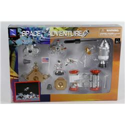 SPACE ADVENTURE MODEL KIT