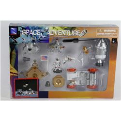 SPACE ADVENTURE MODEL KIT