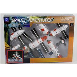 SPACE ADVENTURE MODEL KIT