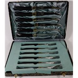VINTAGE GOLD AND EBONY STEAK SET IN CASE