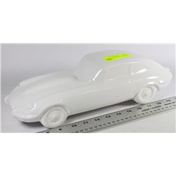 LARGE 15" WHITE JAGUAR CERAMIC