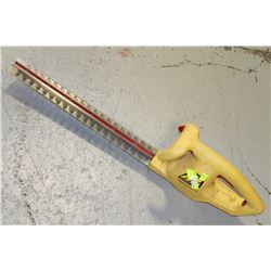 MCCULLOCH HEDGE TRIMMER