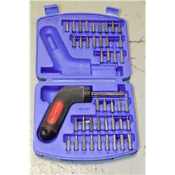 SCREW DRIVER BIT SET
