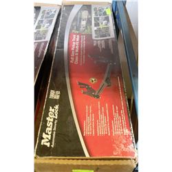 MASTERLOCK MULTI FIT HITCH