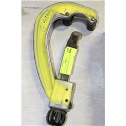 RIGID PIPE CUTTER 1 7/8 TO 4 1/2