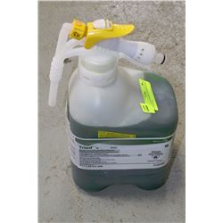TRIAD QUATENARY DISINFECTANT CLEANER 5L