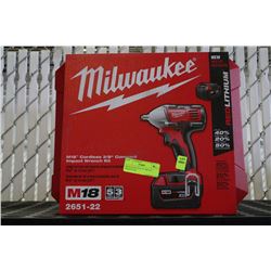 MILWAUKEE M18 3/8" IMPACT WRENCH KIT