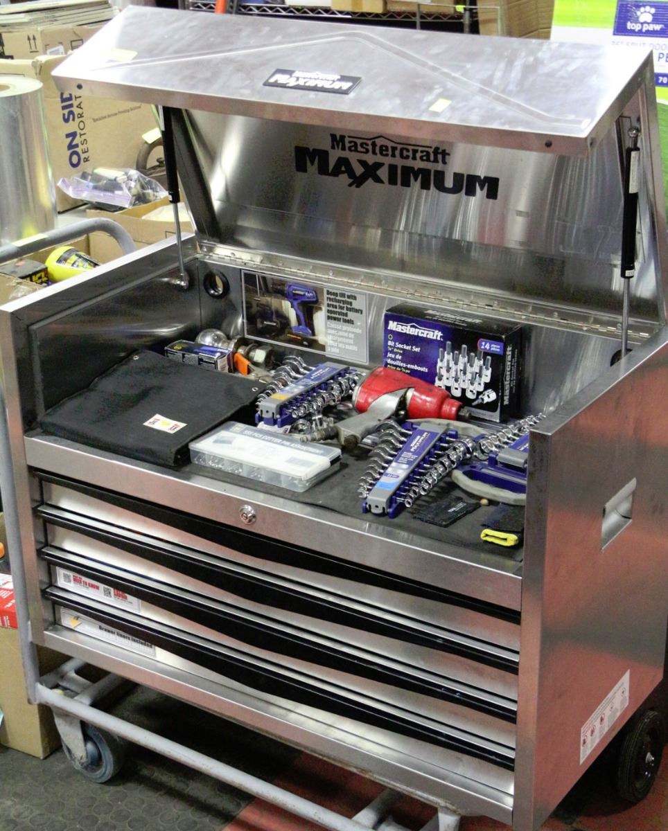 MASTERCRAFT MAXIMUM STAINLESS TOOLBOX WITH